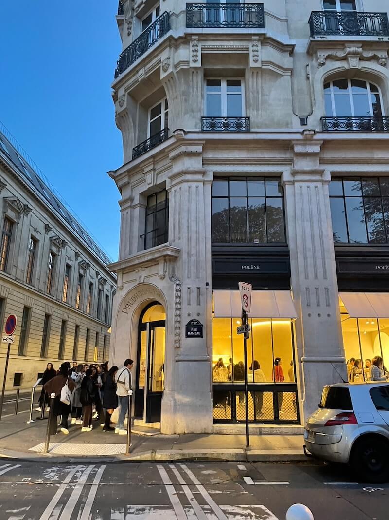 外から見たポレーヌ