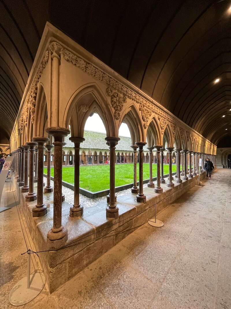 ハリーポッターに出てきそうな回廊