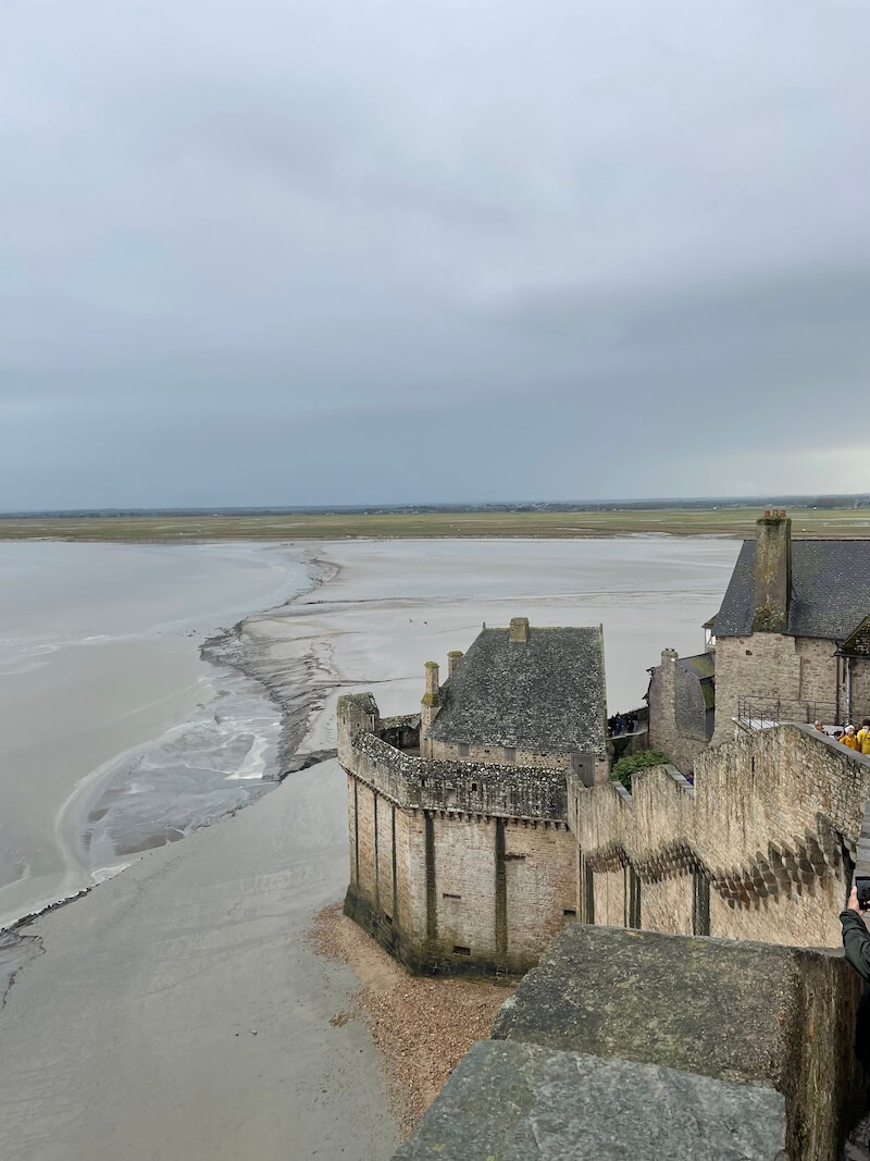 モン・サン・ミシェルから見る沼地